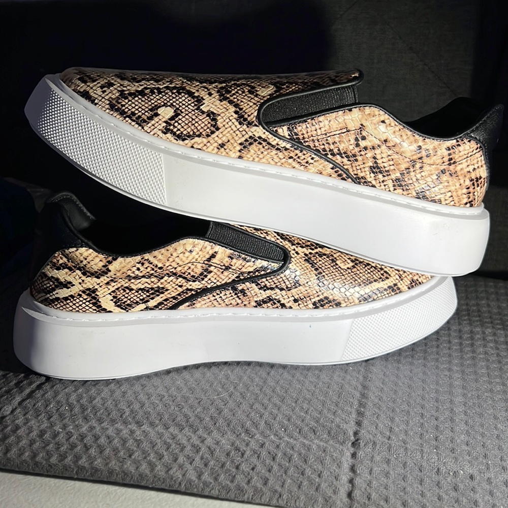 Rebecca Minkoff Women’s Eliza Leather slip on Sneakers Python